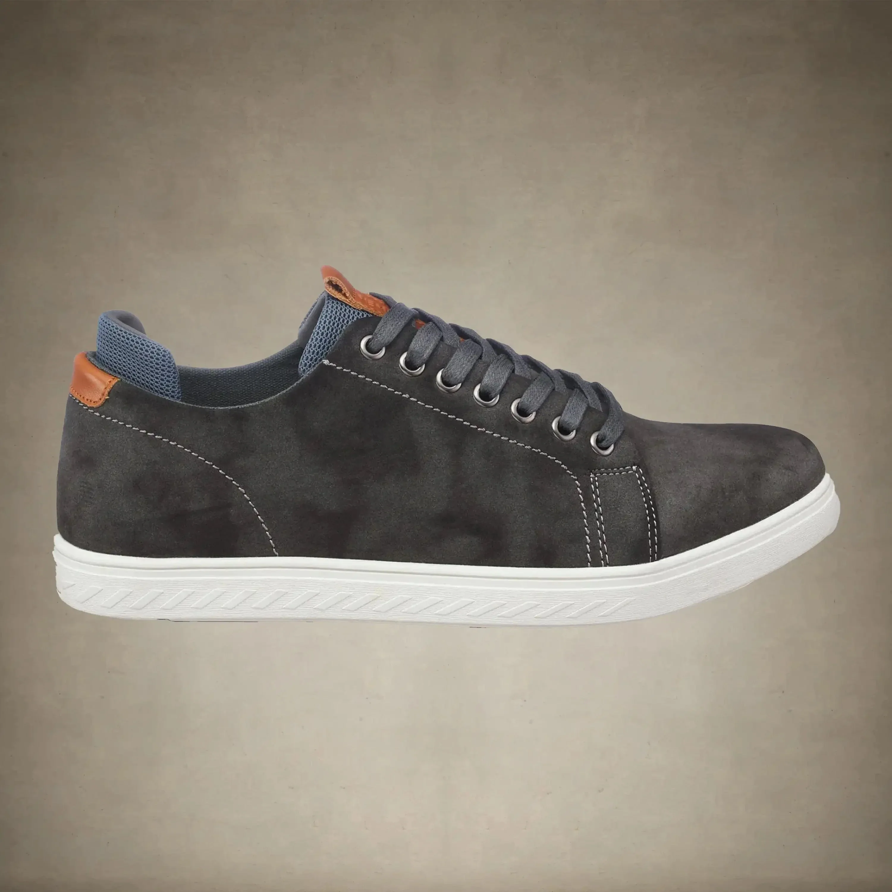 Men's Bulls Low Top Court Shoes - FINAL SALE - Image 10