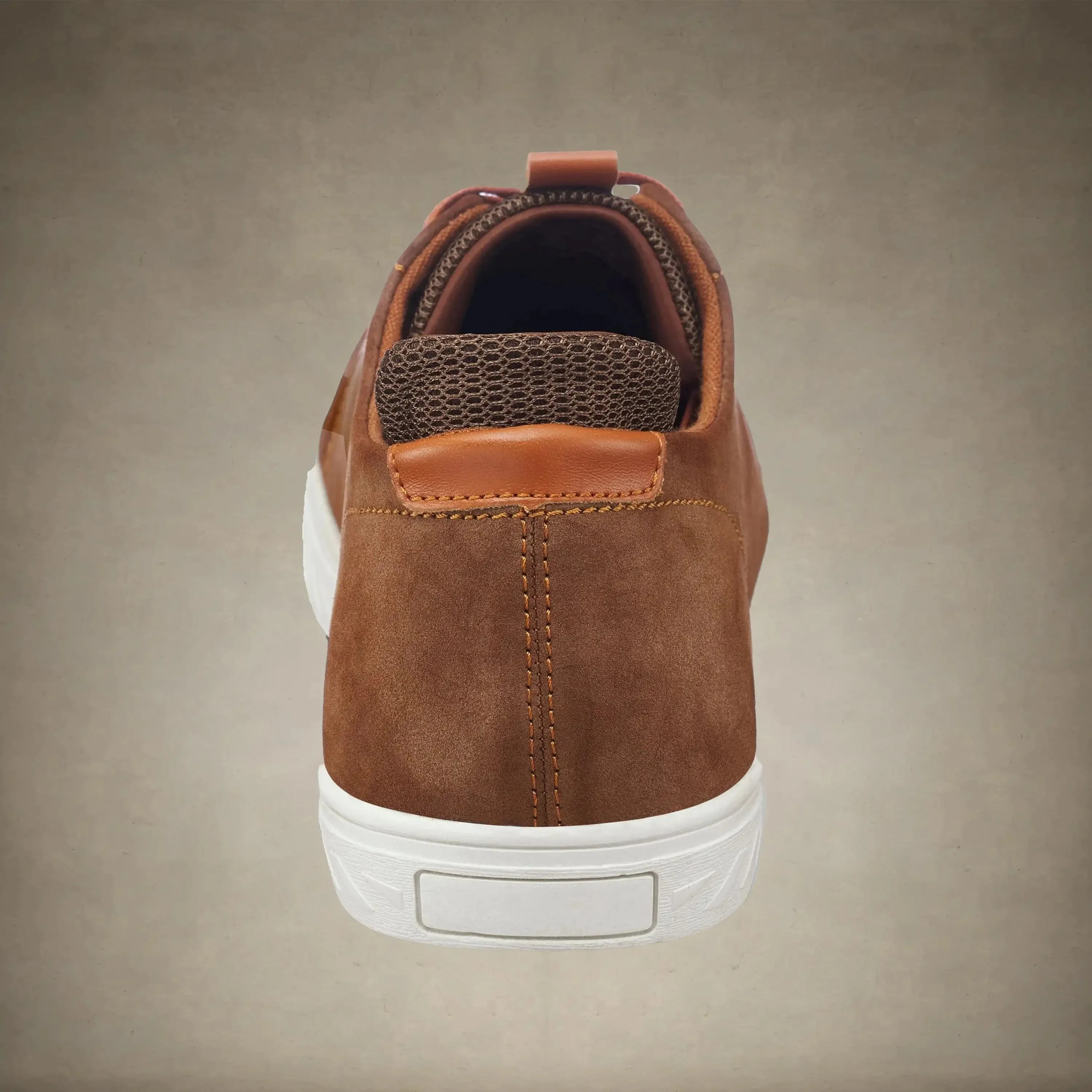 Men's Bulls Low Top Court Shoes - FINAL SALE - Image 3
