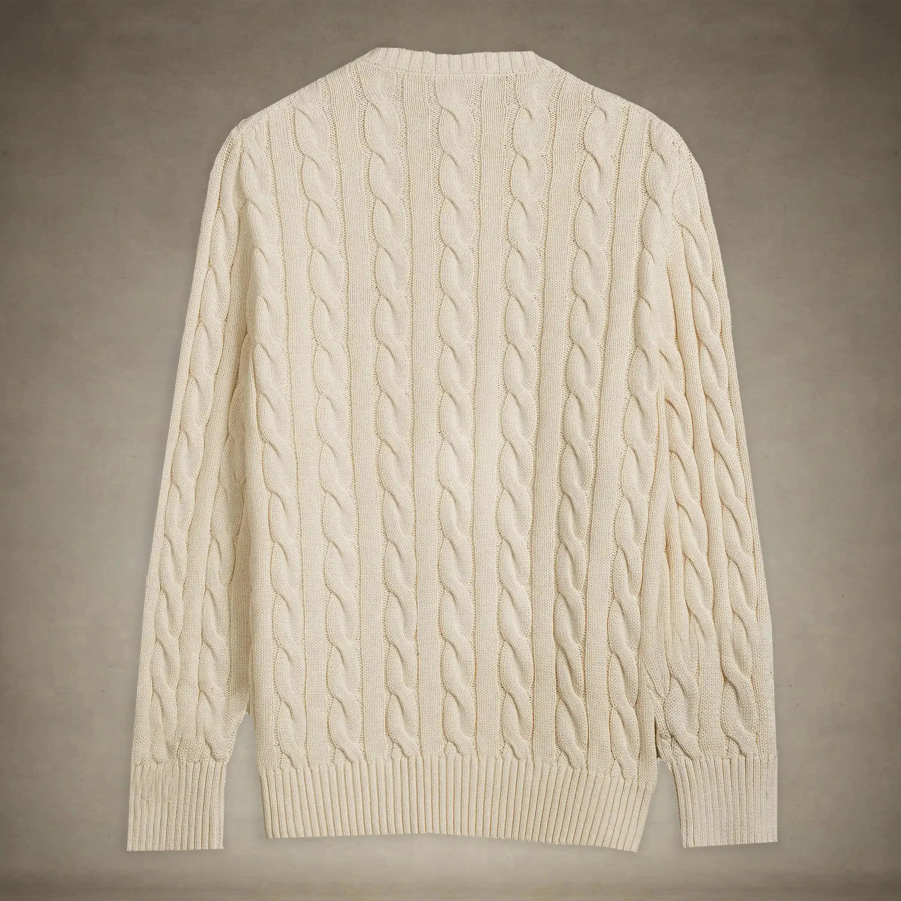 Men's Crew Neck Cable Sweater - Image 11
