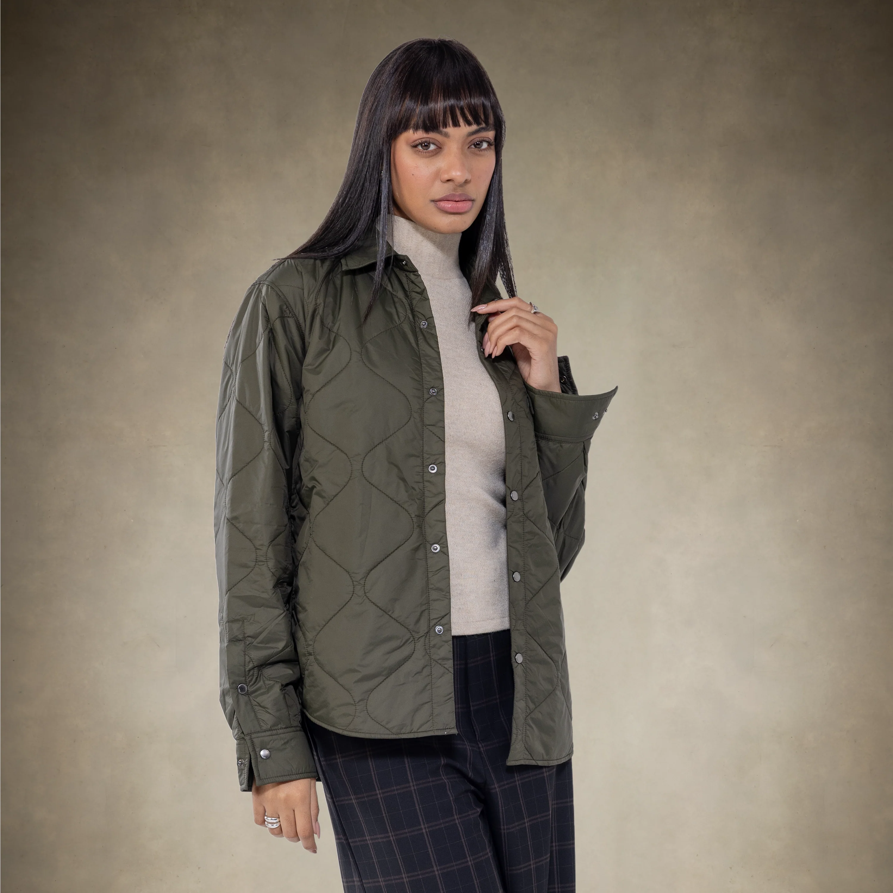 Women's Oversized Quilted Shirt Jacket - Image 13