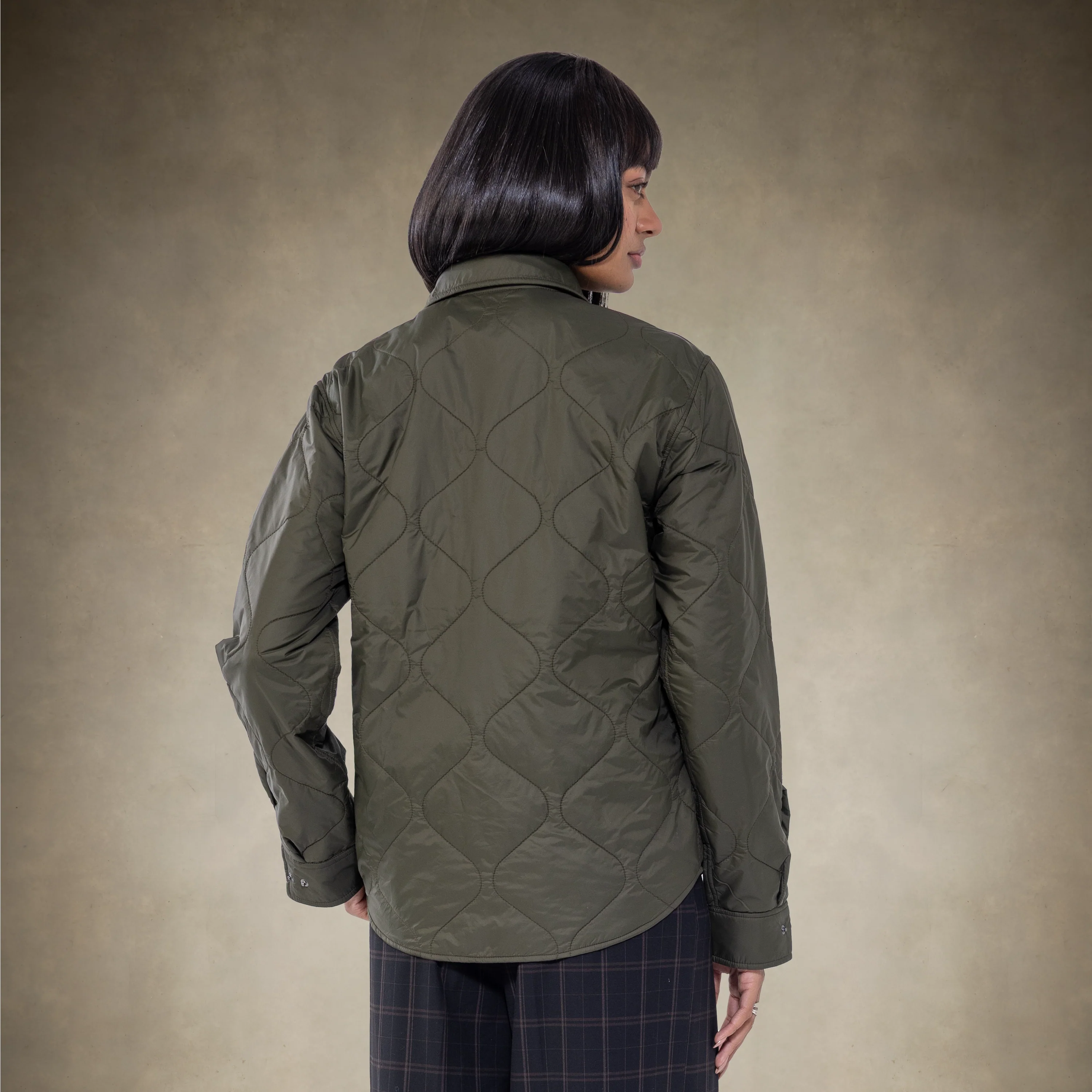 Women's Oversized Quilted Shirt Jacket - Image 15