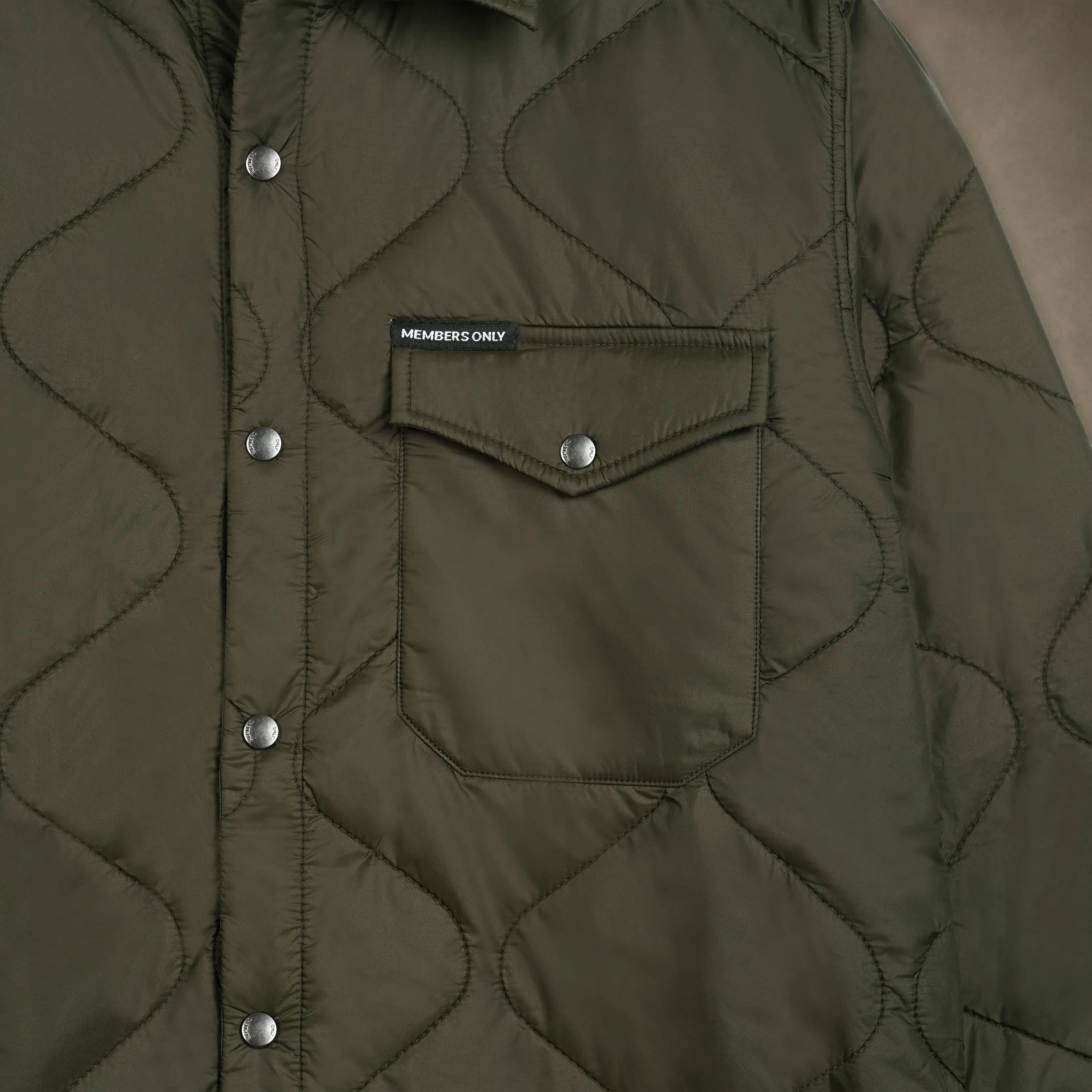 Women's Oversized Quilted Shirt Jacket - Image 17